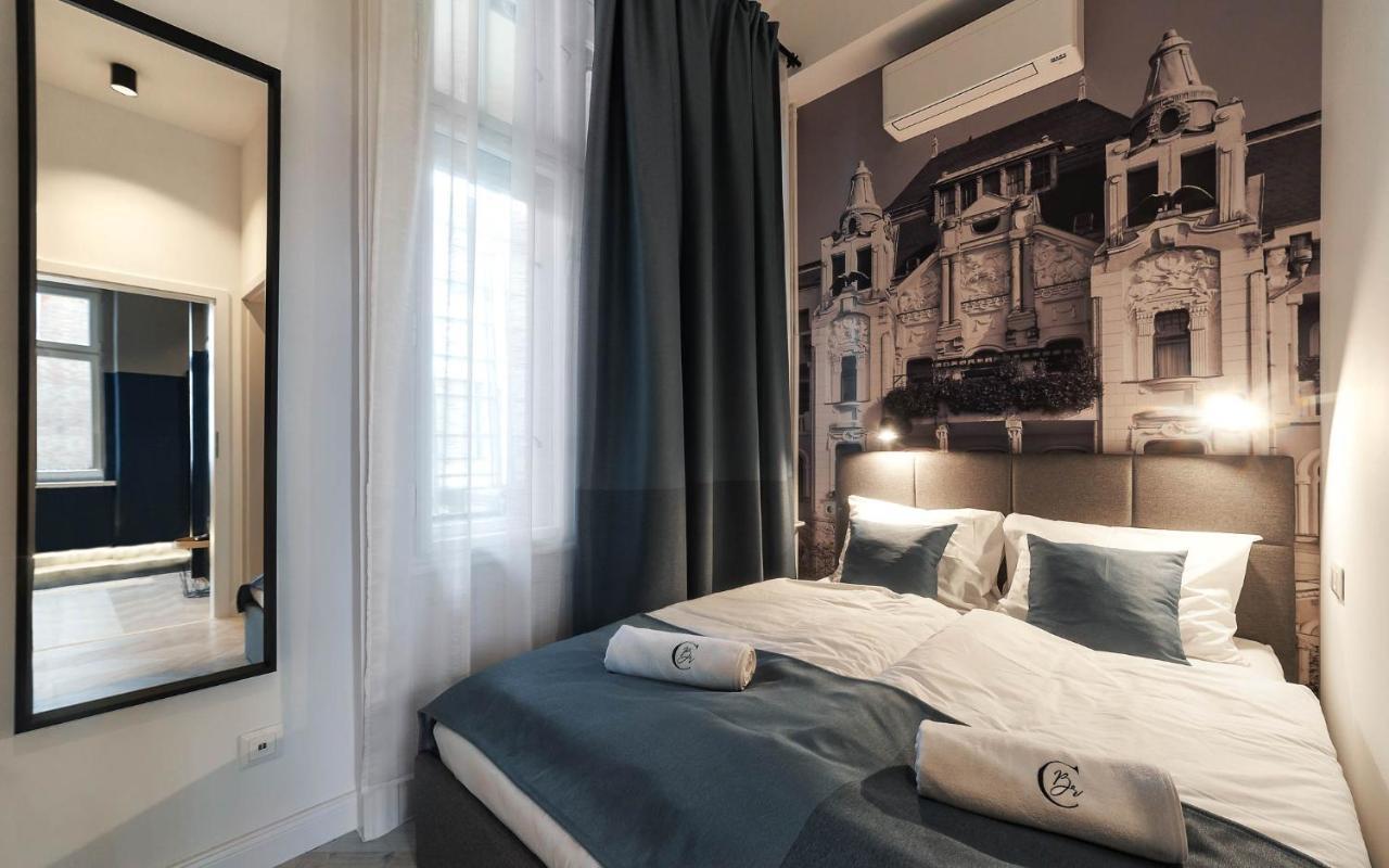 Catalog Boutique Rooms Debrecen Exterior foto